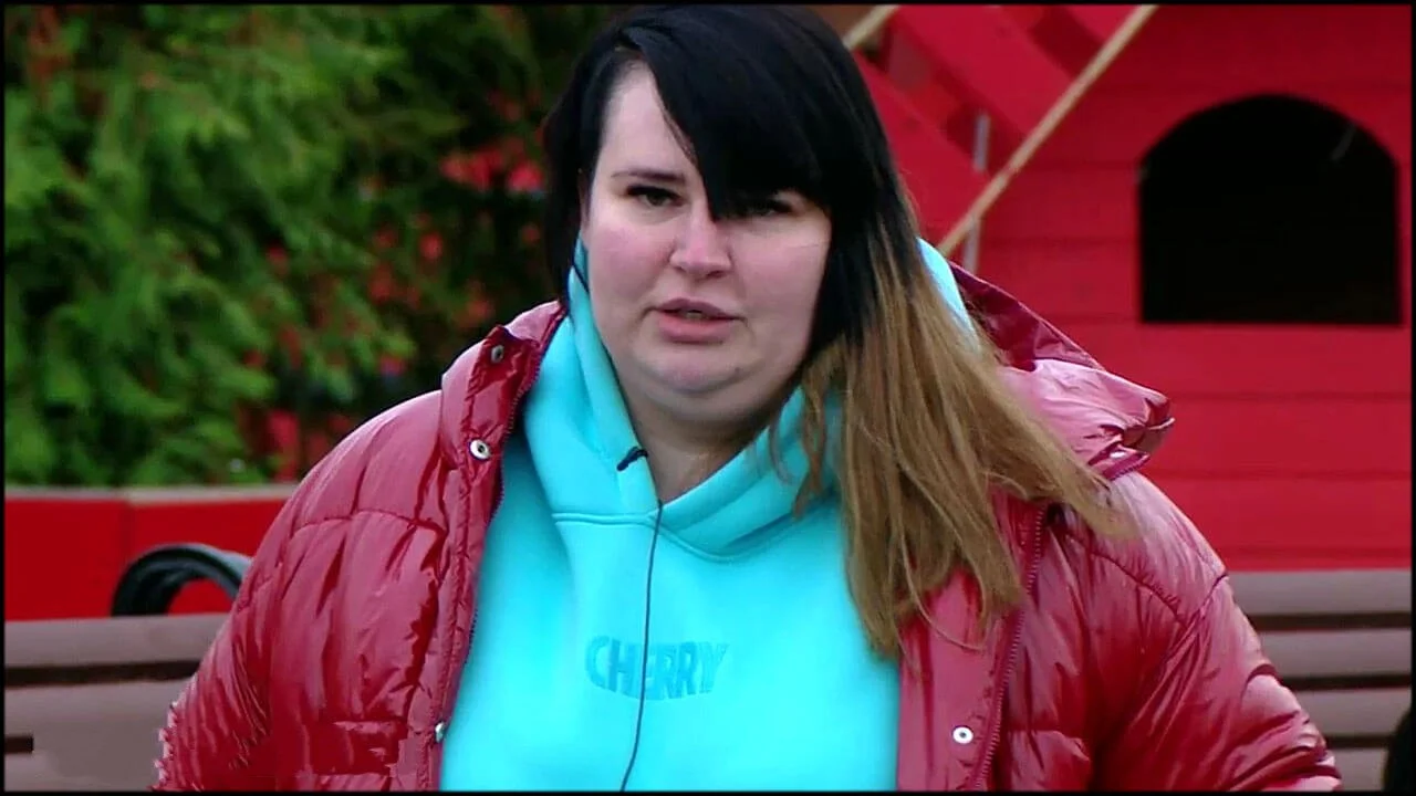 Александра Черно выдала себя: новая квартира, старые привычки и странная компания