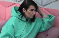 Александра Черно показала, что вынули из ноги после операции — публикация вызвала неоднозначную реакцию
