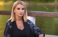 Ольга Орлова показала прах любимой кошки и вновь не смогла сдержать слёз