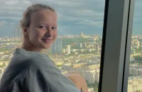 Прогулка Анастасии Брагиной без одежды закончилась задержанием и новой проверкой