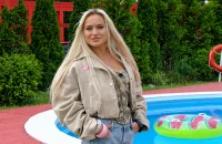 Денис Асланов представил Элину маме — обсуждение пошло совсем не по плану